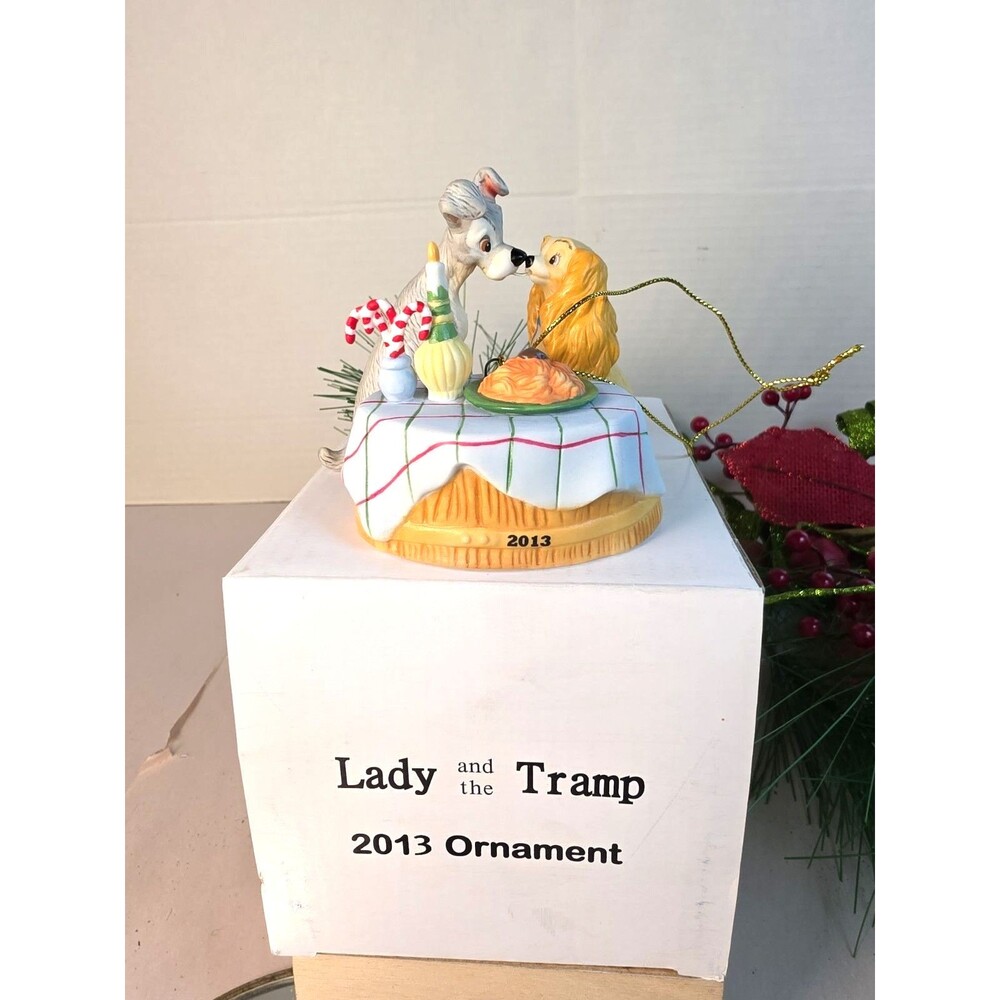 Disney Lady & The Tramp 2013 Early Moments Christmas Ornament W Box